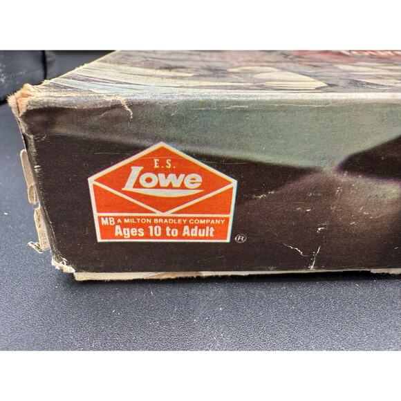 Vintage 1979 E.S. Lowe Tourn Chess Set 3 1/8 King Felted Staunton 809 - Picture 2 of 9